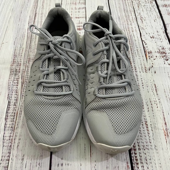 Under Armour Other - Under Armour Gray Sneakers Men's Size 11 Pre-Loved